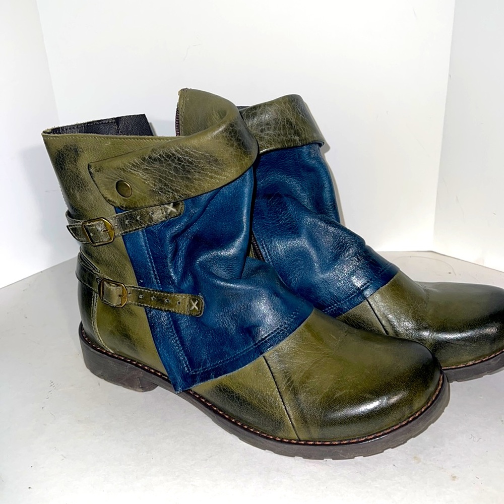 JAFA leather color lock booties 41.  I did wear these one time.